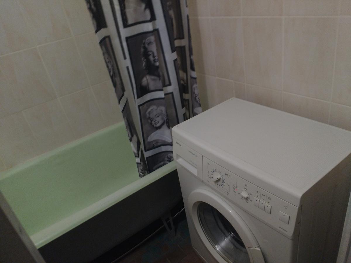 Yourhostel Khar'Kovskii Kiev Ngoại thất bức ảnh